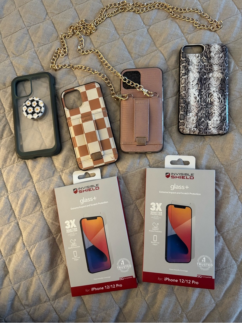 Bundle iPhone 12/12 Pro Cases & Glass Screen Protectors - Walli & LuxyLemon